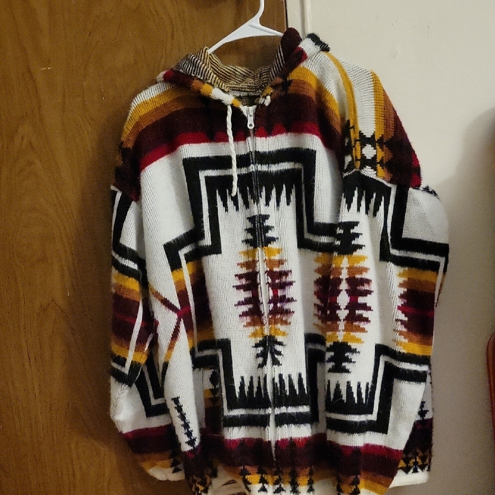 Tejidos Ruminahui Striped Hooded Jacket